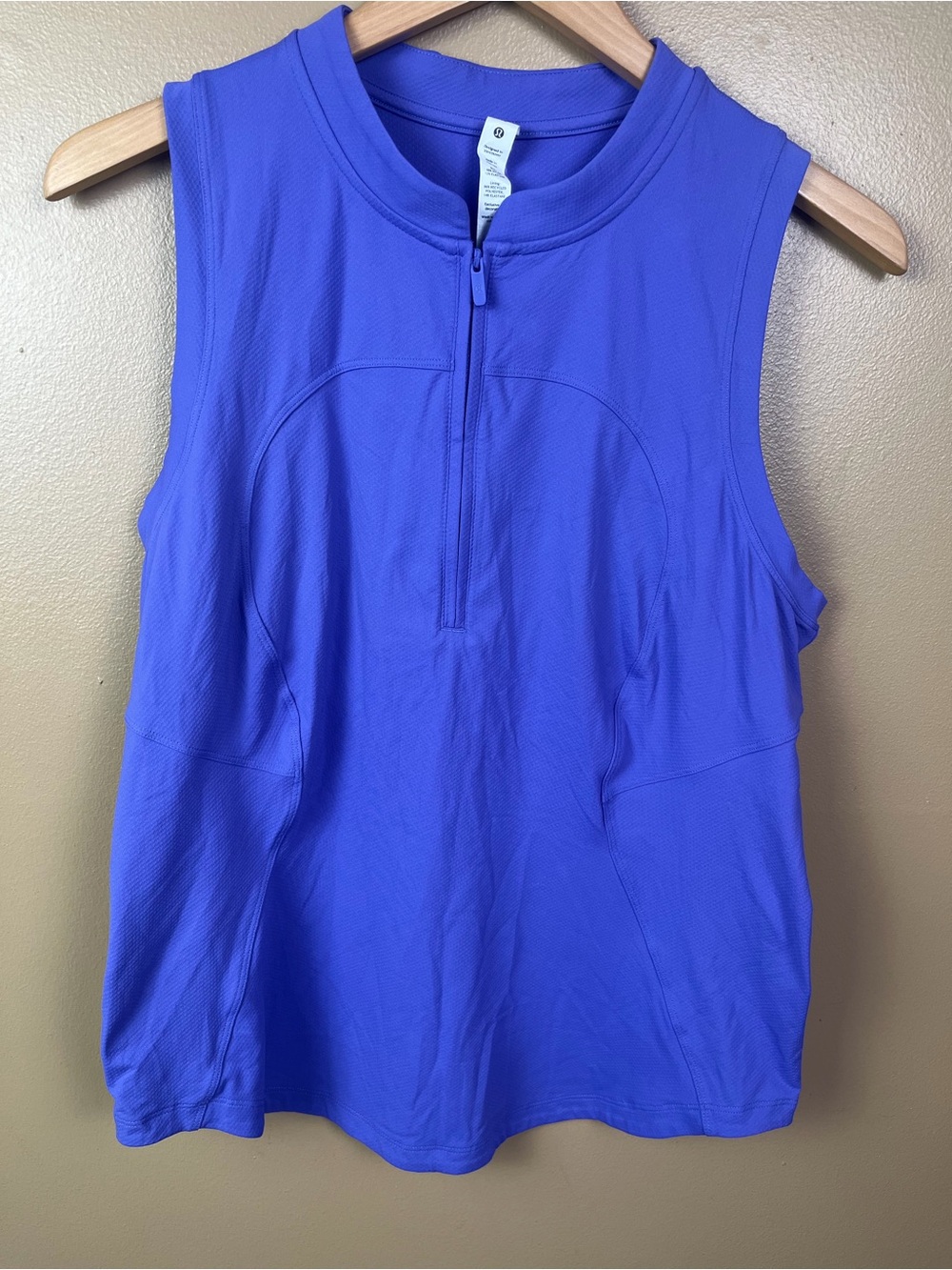 Lululemon Front Zip Mock-Neck Tennis Tank Top Purple Size 12 Athlesiure Athletic